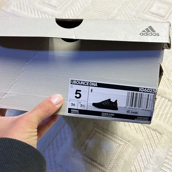 ADIDAS - UBOUNCE DNA - IG6023